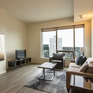 Downtown Convention Center Apartment