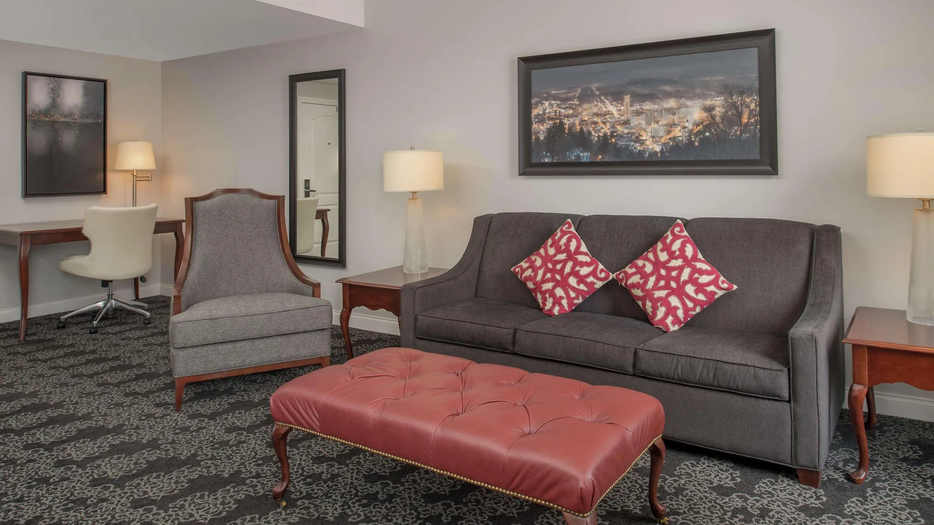 Hotel Embassy Suites By Hilton Portland Downtown